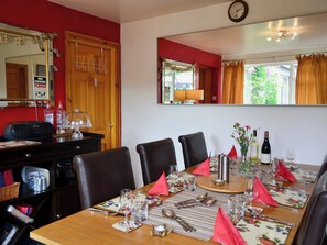 Dining room | Casa Nostro, Wooler