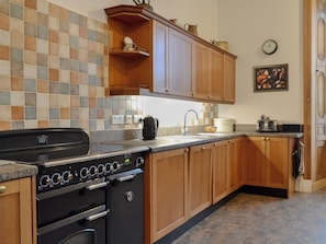 Large kitchen with dining area | The Factor’s House, Kilmartin Glen, near Lochgilphead