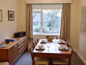 Dining room | Whitegates, Portinscale