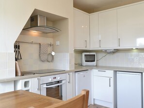 Kitchen/diner | 14 Greta Villas, Keswick