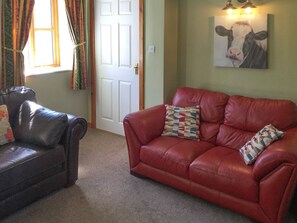 Living room | The Dairy - Highfield Cottages, Coddington, near Chester