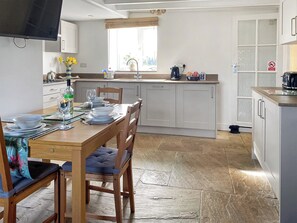 Living area | Cyll y Felin Fawr 1 - Cyll y Felin Fawr, Aberdaron