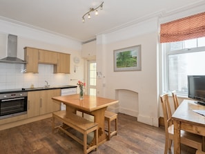 Large kitchen with dining area | Hartrees House, Silecroft