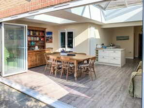 Breakfast room | Ron&rsquo;s House, Broadstairs