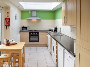 Well equipped, spacious kitchen | Esk View - Captains Row, Whitby