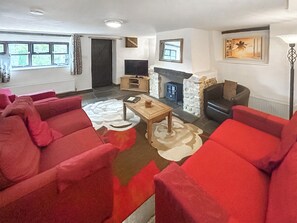 Living area | Cider Cottage - Higher Checkridge Farm, Hawkchurch, near Lyme Regis