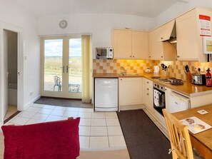 Open plan living space | Bentinck - Tathwell Lodge, Little Tathwell, near Louth