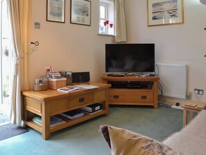 Cosy lounge area | Trentham Cottage, Snettisham, near Hunstanton