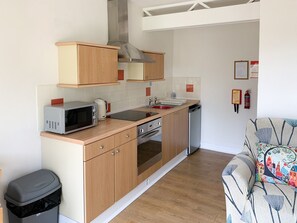 Kitchen area | Cloverleaf - Seaview, Saltfleetby, near Louth
