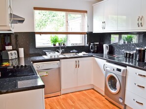 Kitchen | Porhellik, Porthtowan, nr. Truro