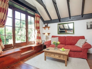 Living area | Alyshan, Merrymeet, near Liskeard