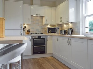 Well-equipped kitchen | 3 Greta Grove House - Greta Grove Apartments, Keswick