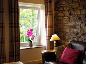 Living area | Waters Edge Apartment, West Burton, near Aysgarth