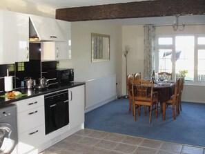 Open plan living/dining room/kitchen | Jubilee Cottage, Leworthy, nr. Holsworthy