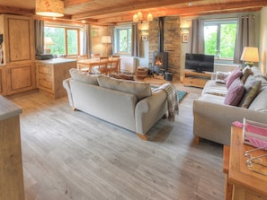 Main living and dining room areas | Hadrian’s Garden Villa, Henshaw, near Haltwhistle