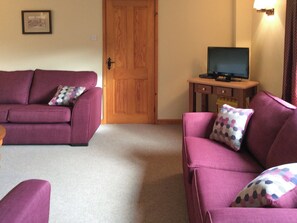 Cosy and comfortable living room | The Pump House, Hawkesbury Upton