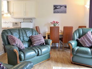 Living room/dining room | Owl Cottage, Llandeilo