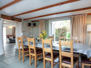 Dining Area | The Farmhouse, Carnmenellis, between Falmouth and St Ives