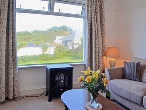 Living room | Polmeor, Polzeath