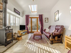 Living area | The Old Stables - Emmock Farm Cottages, Tealing, near Dundee