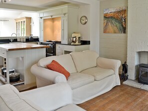 Living room | Barrowswood & Strawberry Lodge - Barrowswood, Cheddar