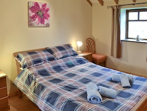 Double bedroom | North Moor Farm Cottages - Robin, Flamborough