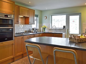 Kitchen | Sandrock, Brighstone