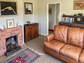 Living room | Edgecoombe, Shaftesbury