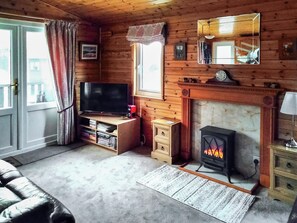  Large open plan sitting area | Bewick Lodge - Burnside Park - Burnside Park, Keswick