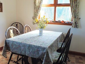 Kitchen/diner | Olafs Cottage, Garlieston, Newton Stewart