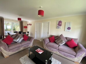 Living area | Heligan - Rosecraddoc Holiday Village, Liskeard