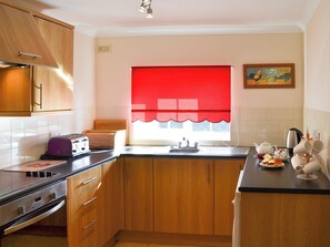 Kitchen | Meadow Cottage - Cannalidgey Cottages, St Issey, near Padstow