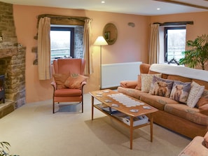 Comfy seating in spacious living room | Ladycroft Barn, Thornhill, Hope Valley