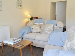 Comfortable seating within living area | Lodge Cottage - Scarning Dale Cottages, Scarning, near Dereham