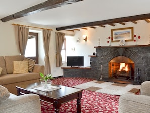 Living room | Addyfield Properties - Addyfield Farmhouse, Cartmel-Fell, nr. Windermere