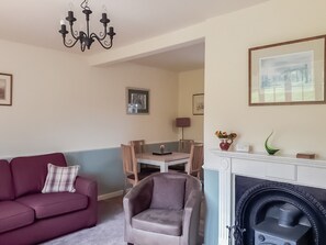 Living room/dining room | Moorhouse Farm Cottage, Hovingham, near York