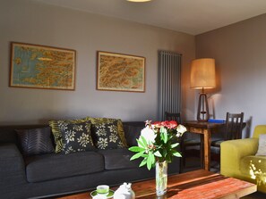 Living room | Garden Cottage, Aberfeldy, nr. Edinburgh