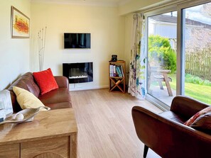 Living area | Garden Flat - 7 Badgers Rake - Badgers Rake, Ambleside