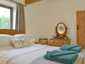Comfortable double bedroom | The Wood Shed - Hinton Grange, Hinton, near Dunwich