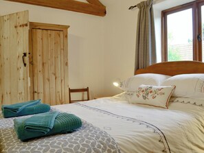 Comfortable double bedroom | The Wood Shed - Hinton Grange, Hinton, near Dunwich