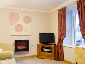 Lovely living room | Greta Side Court Apartments no 2 - Greta Side Court Apartments, Keswick