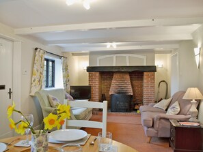 Living room/dining room | Violet Cottage, Catfield, nr. Potter Heigham