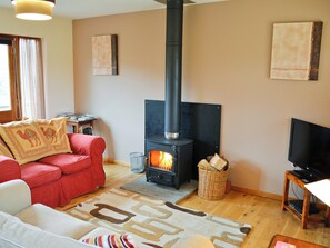 Open plan living/dining room/kitchen | Bearsted Barns - Church View, Bearsted, nr. Maidstone