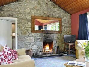 Living room | Ashburn Cottage, Allt Na Subh, By Dornie