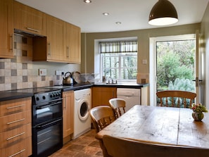 Kitchen and dining area | Barters Cottage, North Chideock, near Bridport