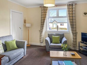 Relaxing living room area, perfect to unwind in the evening  | Kirnan Cottage, Kilmichael Glassary, near Lochgilphead