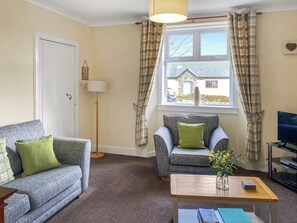 Relaxing living room area, perfect to unwind in the evening | Kirnan Cottage, Kilmichael Glassary, near Lochgilphead
