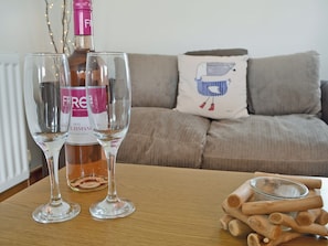 Open plan living/dining room/kitchen | Bryn Meurig, Abererch near Pwllheli