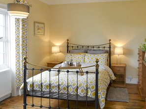 Relaxing double bedroom | Lighthouse Cottage, Happisburgh, near Cromer
