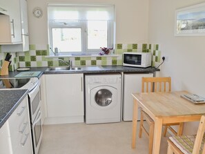 Kitchen/diner | Freshwater Bay View, Portland